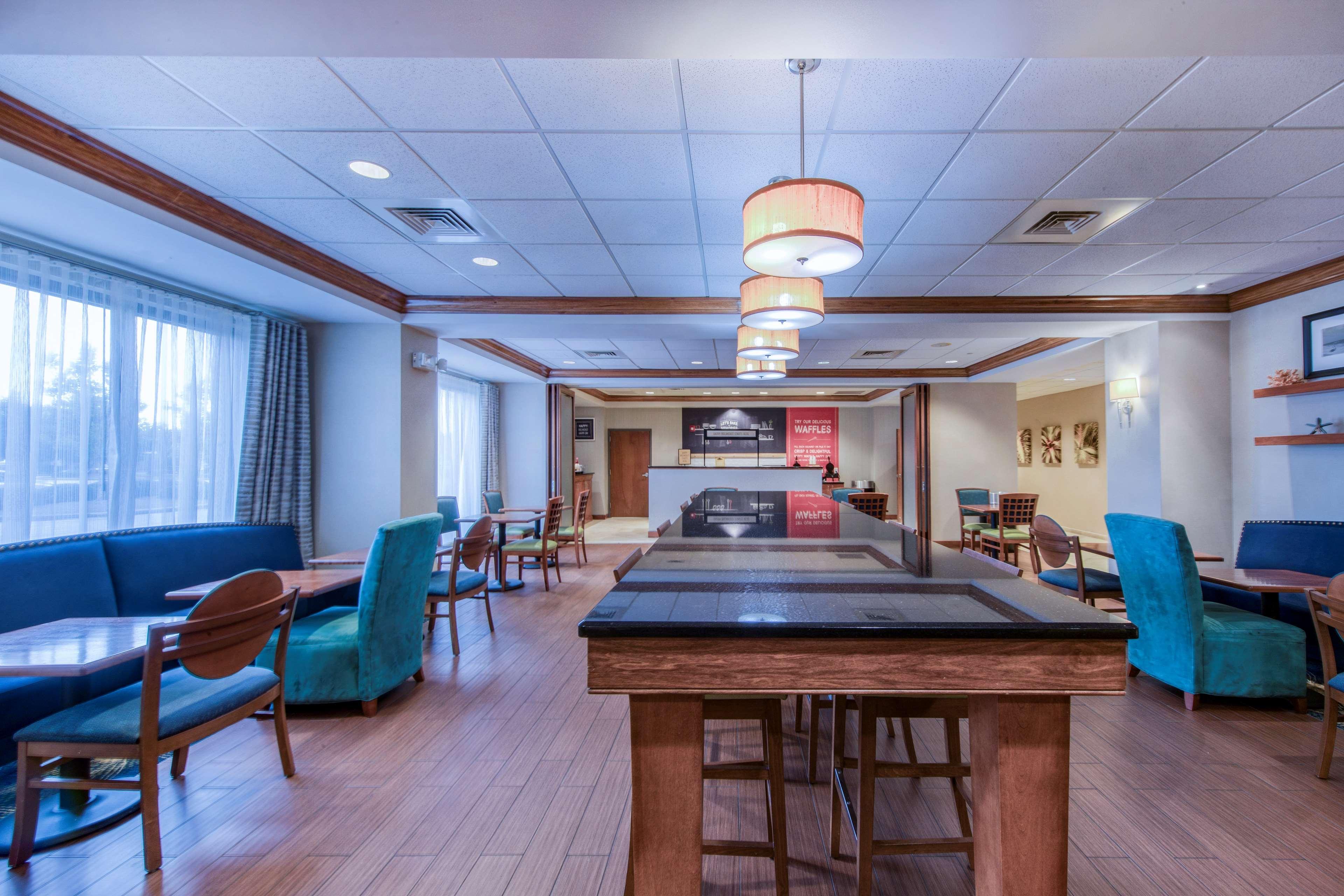 Hampton Inn Wilmington University Area Εξωτερικό φωτογραφία