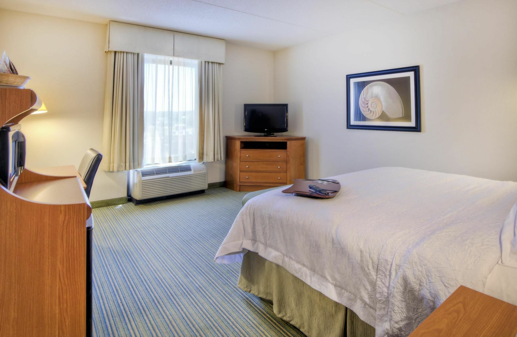 Hampton Inn Wilmington University Area Εξωτερικό φωτογραφία